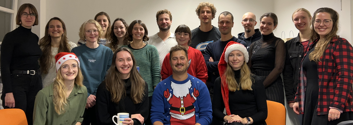 Gruppenbild des Arbeitsbereichs Interdisziplinäre Didaktik der MINT-Fächer und des Sports